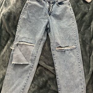 Casual Light Blue Distressed Straight Leg Jeans